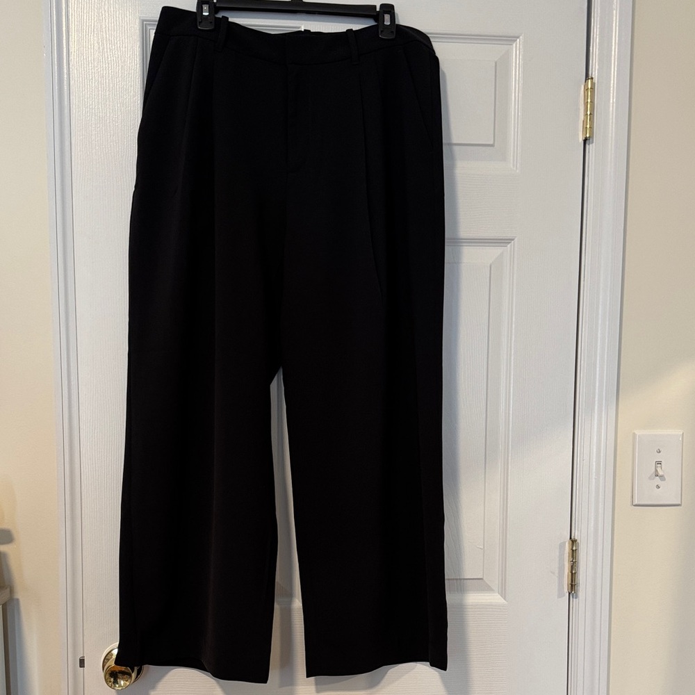 Gap 365 High Rise Pleated Black Women’s Trousers Size 14 Petite